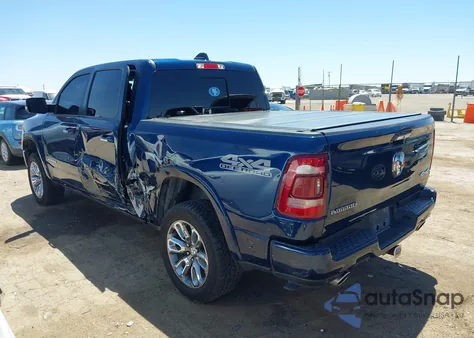2021 Ram 1500 Laramie 4X4 5'7 Box z USA, uszkodzony, nr VIN 1C6SRFJT0MN507930